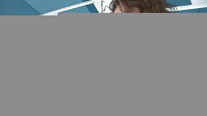 سوفیا بوش دانلودفیلم سوپرخارجی 2017 - سواری مجانی
